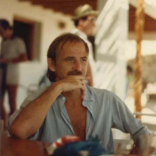 Antonio Escohotado