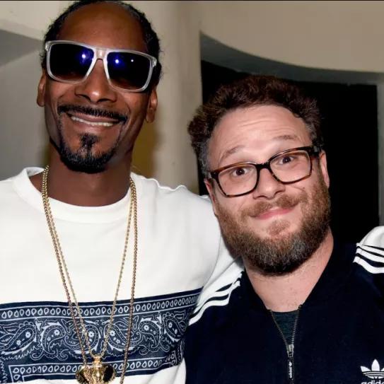 Snoop Dogg subastó un blunt por 10.000 dólares para la investigación del Alzheimer 