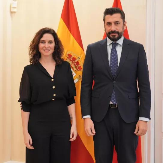 Ayuso intensifica su cruzada contra las drogas