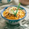 Fritá de calabaza andalusí con huevo poché y avellanas tostadas 
