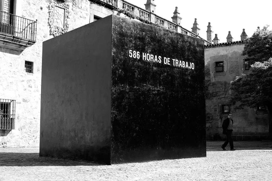 Santiago Sierra