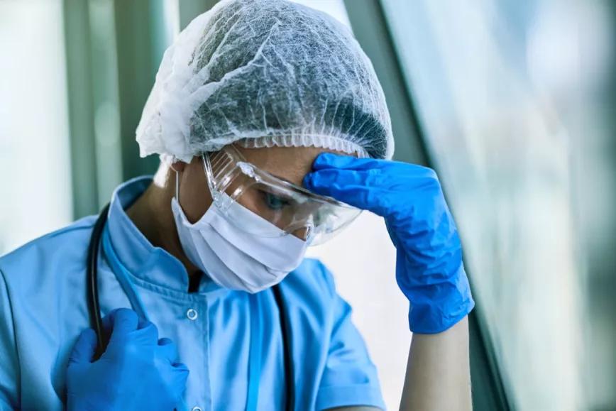Un estudio dará psilocibina a los sanitarios con secuelas psicológicas por la crisis del covid