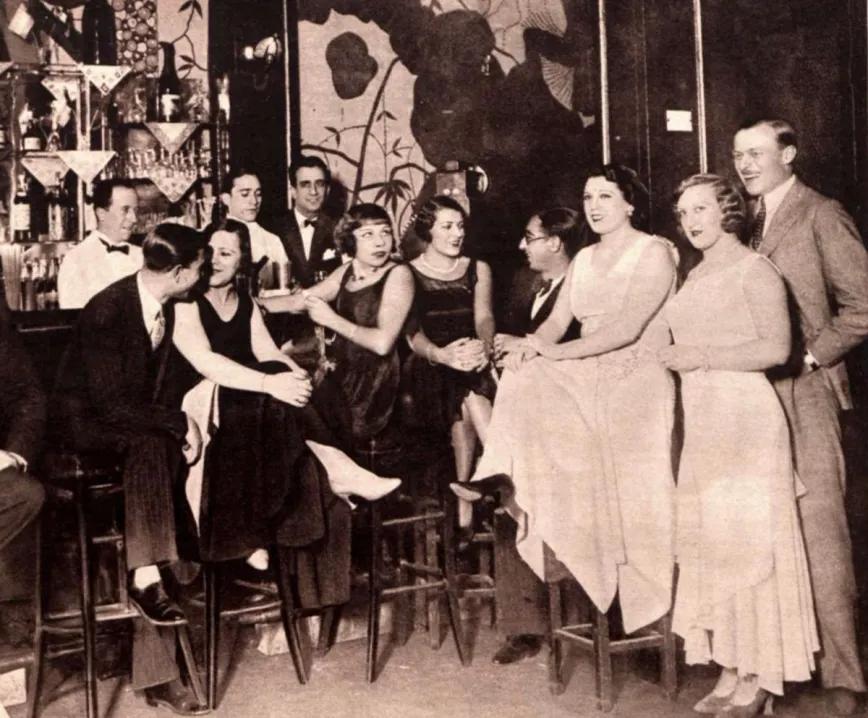 Cuando España quiso ser frívola