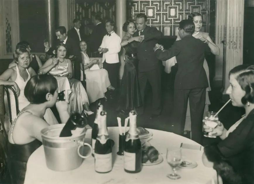 Cuando España quiso ser frívola