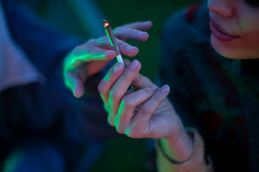 Salas de consumo: laboratorios sociales del cannabis legal