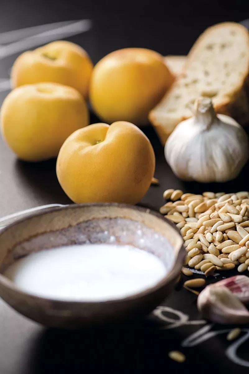 Ajoblanco de coco