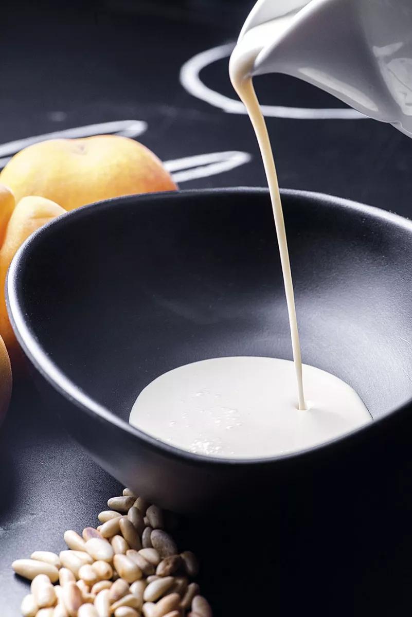 Ajoblanco de coco