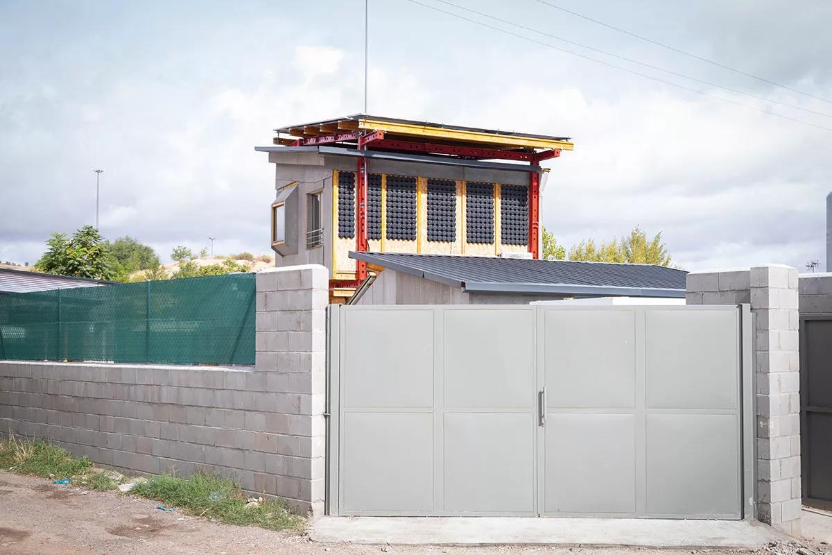 Centro Sociocomunitario de la Cañada Real (Sector 5), espacio de trabajo para los habitantes y oenegés que trabajan en la zona.