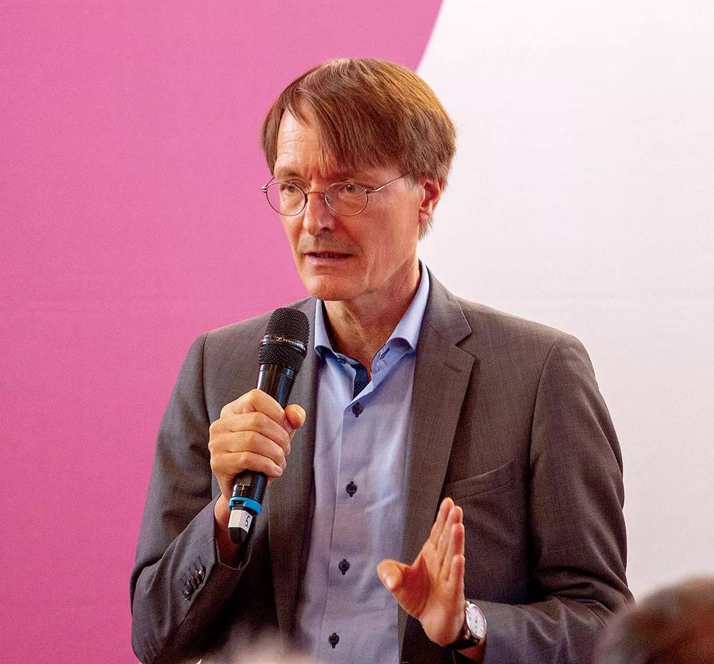 Karl Lauterbach, diputado del SPD y asesor del partido en materia de sanidad, durante años en contra y ahora a favor de la regulación.