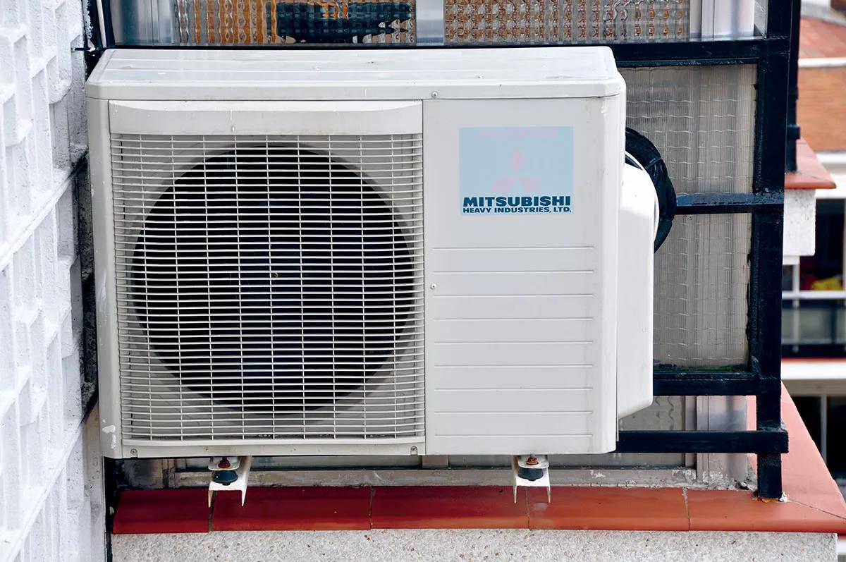 Calor y cultivo interior: cómo gestionar el verano